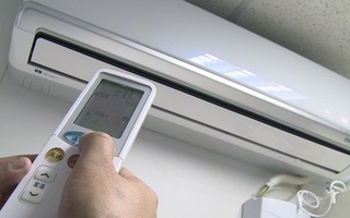 1 thao tác đơn giản khi bật điều hoà giúp hoá đơn điện giảm "kịch sàn", tôi tự trách bản thân vì biết muộn!