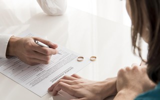 Thấy chúng tôi làm 1 việc trước cưới, bố mẹ can ngăn "đừng thực dụng vậy" nhưng giờ 2 bên gia đình đều tấm tắc khen
