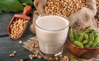 Đậu nành giàu dinh dưỡng nhưng những người này tuyệt đối nên tránh