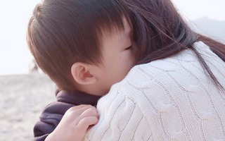 7 dấu hiệu của một đứa trẻ lớn lên với trái tim "rỗng", cha mẹ hết sức cẩn thận!