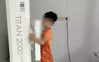 Ấm ức vì Làng Háo Hức