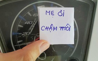 Nếu thương con, ra đường bố mẹ hãy chạy xe chậm lại