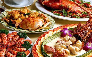 Hạn chế tác động xấu của những bữa tiệc ăn uống cuối năm lên sức khỏe của bạn
