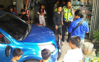 Thông tin mới nhất về vụ người đàn ông cứu sống hai em bé thoát chết trong gang tấc