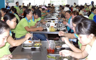TP.HCM: 4 vụ ngộ độc thức ăn, hơn 300 công nhân nhập viện trong năm 2016