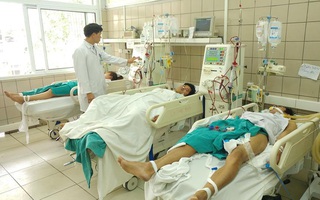 7 người bị nhập viện sau cuộc nhậu liên hoan 8/3