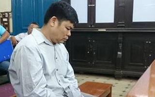 Rủ bé gái 10 tuổi ra bờ ao bắt ốc, người đàn ông 53 giở trò đồi bại