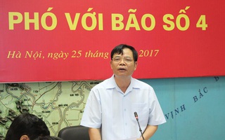 Bão số 4 đổ bộ vào đất liền đúng thời điểm triều cường lên cao