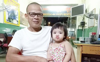 Con gái lấy chồng gần mà hóa xa, tháng đôi lần sang nước ngoài cho cháu thăm ông bà ngoại