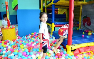 Nhà bóng - ổ vi khuẩn gây bệnh mà bố mẹ vẫn điềm nhiên cho con đi chơi hàng tuần