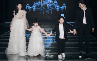 Nhóc tì nhà Tim và Trương Quỳnh Anh siêu tự tin cùng bố mẹ trên sàn diễn của Tuần lễ thời trang 2017