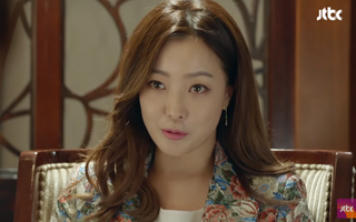 "Quý cô ưu tú": Có người chồng tồi tệ thế này, Kim Hee Sun ly hôn là phải