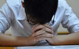 Con trai bị đuổi học vì thiểu năng trí tuệ, người mẹ đã biến con thành thiên tài