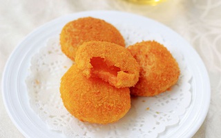 Làm bánh cà rốt chiên phồng siêu tốc mà ngon cực kì