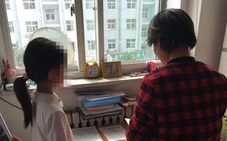 Thầy giáo thể dục dụ dỗ, xâm hại 6 em học sinh tiểu học