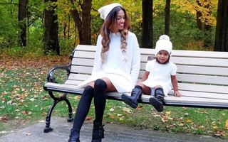 Mẹ và con gái hút like trên Instagram vì diện đồ đôi đẹp ơi là đẹp