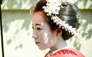 Học lỏm 10 bí mật làm đẹp của các geisha để xinh đẹp trẻ lâu như phụ nữ Nhật