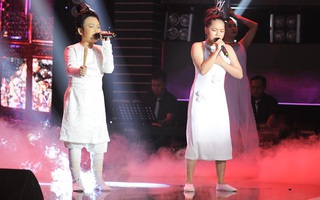 Cô bé cùng quê Sơn Tùng song ca "Lạc trôi" gây thích thú