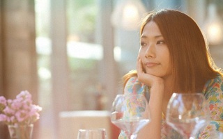 "Kẻ chen chân vào gia đình người khác dù với lý do gì thì cũng chỉ là sự vô sỉ!"