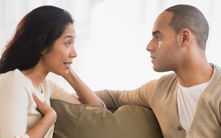Bạn gái yêu tôi mà sao không chịu hi sinh vì tôi?