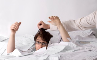 Nhiều người đã gặp biểu hiện này nhưng không hề biết nó cảnh báo bạn đang làm việc quá nhiều