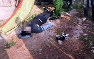 Thái Nguyên: Người dân hốt hoảng phát hiện nam thanh niên chết trên xe máy