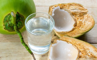 9 cách giúp cơ thể "giữ" nước, chống mất nước để da dẻ luôn căng mọng