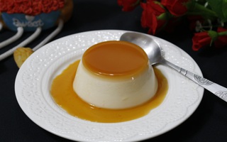 Lần đầu tiên - công thức làm bánh flan không cần trứng vẫn ngon như thường