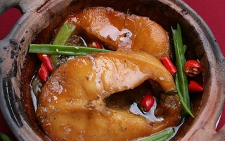 Nước màu kho cá “hàng độc”, kho nồi nào là ngon nồi đó, thơm lừng cả xóm