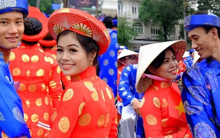 100 cặp đôi Sài Gòn hạnh phúc đạp xe đến lễ thành hôn trong ngày Quốc khánh