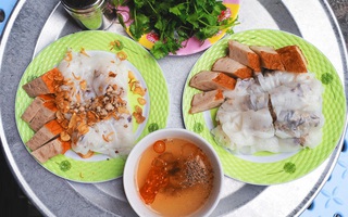 6 quán bánh cuốn ngon “nức nở” để quên đi thời tiết Hà Nội ẩm ương
