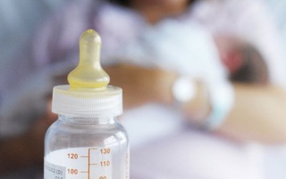Liên tục cho con ăn "sữa thực vật", cha mẹ hại chết đứa con mới được 7 tháng tuổi