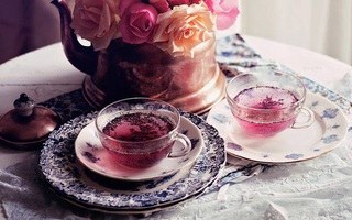 Dưỡng da thời hiện đại: Bôi ngoài thôi chưa đủ, cần uống thêm trà để làm đẹp từ bên trong
