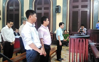 Giám đốc giúp tuồn thuốc chữa ung thư giả về VN "phủi" trách nhiệm