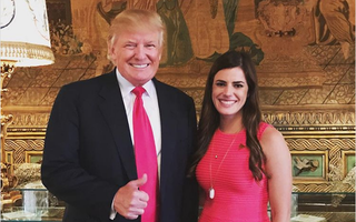 Chân dung trợ lý cá nhân 26 tuổi xinh đẹp của Tổng thống Trump