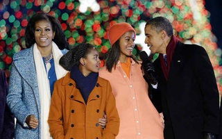 Những khoảnh khắc đáng nhớ bên vợ con của Obama