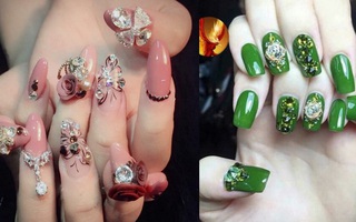 Khoe tóc tai, quần áo xưa rồi! Bây giờ con gái phải khoe móng tay mới đúng mốt!