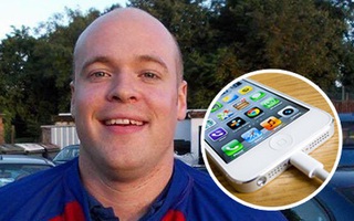 Người đàn ông chết thảm vì vừa dùng iPhone đang sạc điện, vừa tắm