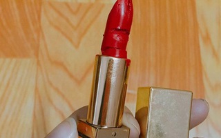 Ngoài tăng cân, đây chính là cơn ác mộng khủng khiếp nhất với mọi cô gái trên đời!