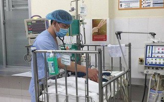 Nhiều trẻ xuất huyết não do thiếu vitamin K nhập viện