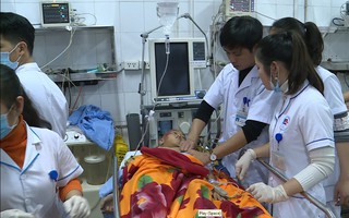 Trường tiểu học có lan can bị sập khiến 16 học sinh nhập viện xây từ 20 năm trước