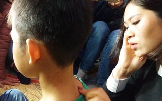 Vụ bé trai trai bị bạo hành ở Đông Anh: "Ở trường cháu là học sinh nghịch ngợm"