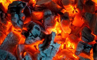 Mùa đông mà áp dụng cách sưởi ấm kiểu này thì vô cùng nguy hại với sức khỏe thậm chí gây tử vong