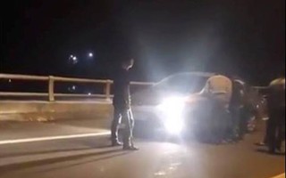 Các thanh niên chặn xe xin tiền trên cao tốc ở Phú Thọ đều đã bỏ học, chơi bời lêu lổng