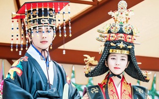 "Mặt nạ quân chủ" tập cuối: Nhân vật phụ và phản diện thi nhau chết, nam nữ chính "happy ending"