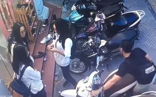 Hà Nội: Nam thanh niên bảnh bao bẻ khóa trộm xe SH trong tích tắc