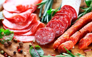 Bất ngờ trước 9 loại thực phẩm ăn nhiều có thể gây đau đầu đến vô cùng