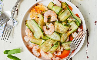 Ăn đã miệng không ngán lại giữ dáng với salad tôm chanh