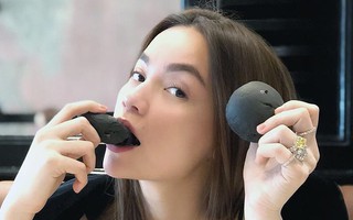 Check list loạt món ăn đen sì toàn "than", nhìn tưởng không ngon mà ăn "ngon không tưởng"