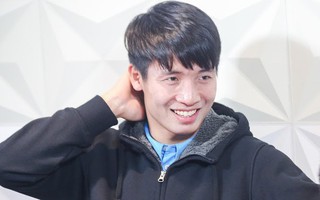 "Trung vệ 6 múi" Bùi Tiến Dũng khoe có nụ hôn đầu năm 17 tuổi, muốn tìm người yêu "ngoan và hiếu thảo"